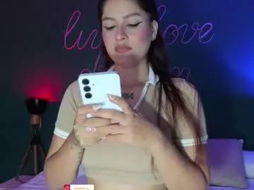Try our girls live displays and explore the company of endless strippers, with beautiful physiques, vibrating toys and more.