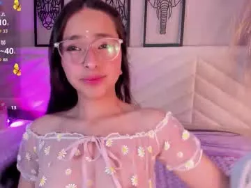 annie_lought's avatar