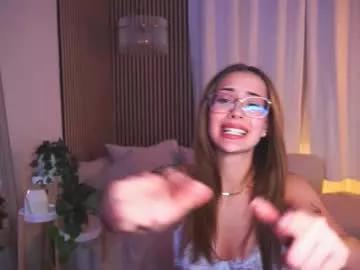 approved_18 from Chaturbate