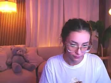approved_18 from Chaturbate