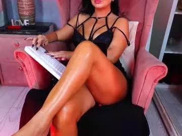 Try our girls live displays and explore the company of endless strippers, with beautiful physiques, vibrating toys and more.