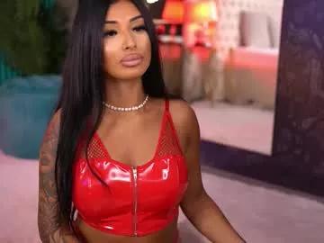 Try our girls live displays and explore the company of endless strippers, with beautiful physiques, vibrating toys and more.