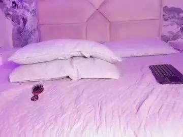 ariannaroux_ from Chaturbate