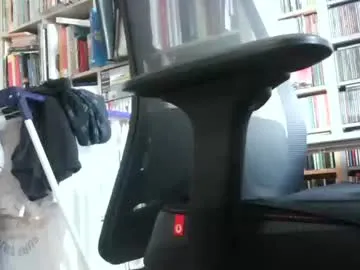 armandbigcock_juceswallower — Freechat on Chaturbate