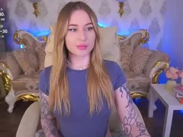 Try our girls live displays and explore the company of endless strippers, with beautiful physiques, vibrating toys and more.