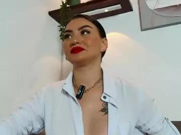 Try our girls live displays and explore the company of endless strippers, with beautiful physiques, vibrating toys and more.