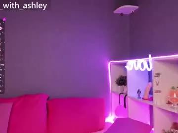 Try our girls live displays and explore the company of endless strippers, with beautiful physiques, vibrating toys and more.