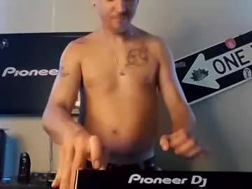 baddd_boiiiii from Chaturbate