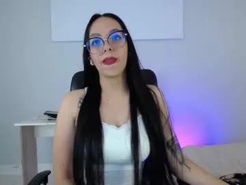 Try our girls live displays and explore the company of endless strippers, with beautiful physiques, vibrating toys and more.