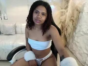 Try our girls live displays and explore the company of endless strippers, with beautiful physiques, vibrating toys and more.