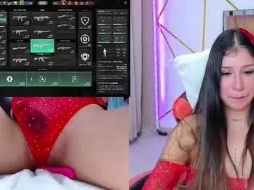 Try our girls live displays and explore the company of endless strippers, with beautiful physiques, vibrating toys and more.