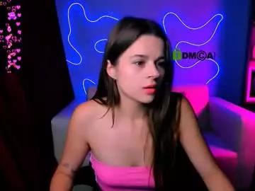 Try our girls live displays and explore the company of endless strippers, with beautiful physiques, vibrating toys and more.