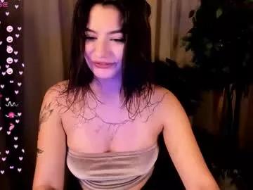 Try our girls live displays and explore the company of endless strippers, with beautiful physiques, vibrating toys and more.