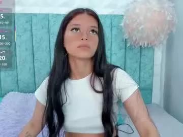 Try our girls live displays and explore the company of endless strippers, with beautiful physiques, vibrating toys and more.