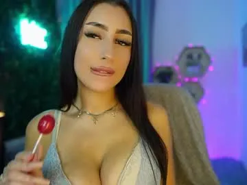 bree__morgan — ass like no other :3, discount socials & naked private :P #topless #bigass #college #heels #cumslut