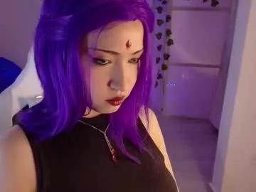 Try our girls live displays and explore the company of endless strippers, with beautiful physiques, vibrating toys and more.