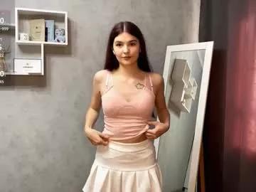 Try our girls live displays and explore the company of endless strippers, with beautiful physiques, vibrating toys and more.