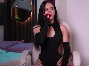 Try our girls live displays and explore the company of endless strippers, with beautiful physiques, vibrating toys and more.