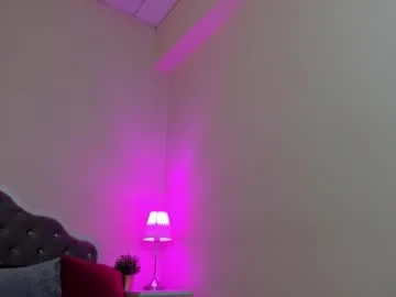 camilladreamer — #pvt #bigboobs #natural #blonde #feet get naked plus slap sweet ass [38 tokens remaining]