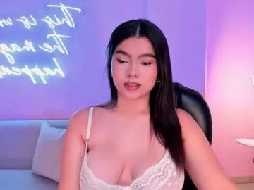 Try our girls live displays and explore the company of endless strippers, with beautiful physiques, vibrating toys and more.