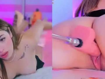 Try our girls live displays and explore the company of endless strippers, with beautiful physiques, vibrating toys and more.