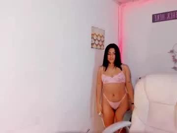 Try our girls live displays and explore the company of endless strippers, with beautiful physiques, vibrating toys and more.