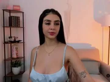 Try our girls live displays and explore the company of endless strippers, with beautiful physiques, vibrating toys and more.