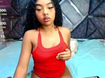 Try our girls live displays and explore the company of endless strippers, with beautiful physiques, vibrating toys and more.