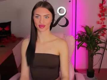 Try our girls live displays and explore the company of endless strippers, with beautiful physiques, vibrating toys and more.