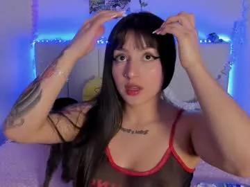 Try our girls live displays and explore the company of endless strippers, with beautiful physiques, vibrating toys and more.