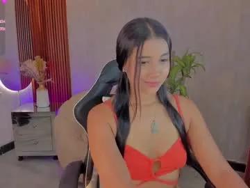 Try our girls live displays and explore the company of endless strippers, with beautiful physiques, vibrating toys and more.