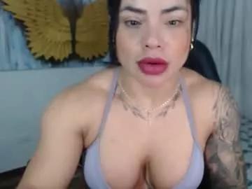 Try our girls live displays and explore the company of endless strippers, with beautiful physiques, vibrating toys and more.