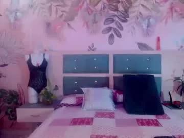 Photos of cristhy_huge_cockts from Chaturbate is Freechat