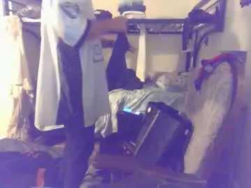 Avatar of cumslutboi27