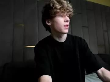 curlytwinkboy from Chaturbate is Freechat