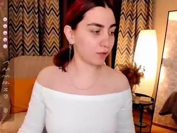 Try our girls live displays and explore the company of endless strippers, with beautiful physiques, vibrating toys and more.