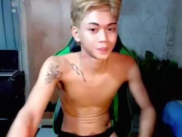 cuteleemoreno — hi #asian #twink  #latino #young #new [99 tokens remaining]