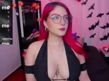 dafnemoon_1 from Chaturbate is Freechat
