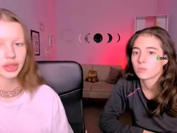 daisy_baby_ — GOAL: kiss her neck [111 tokens remaining] meow let's go play #feet #lesbian #couple #lovense #young