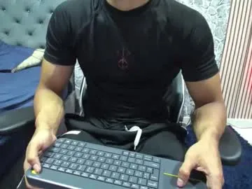 daniel_leconte — #muscle #latino #findom #cum #bigcock [2000 tokens remaining]