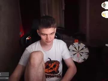 Try our girls live displays and explore the company of endless strippers, with beautiful physiques, vibrating toys and more.