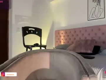 dapnne_ — GOAL: pinch breasts close up [88 tokens remaining]  Every gesture of mine has an intention... and they all have your name. .     #latina #Bigass #sensual #Young  #Lovense  #naked