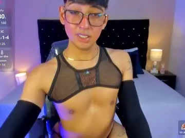 Avatar of dark_hairy_