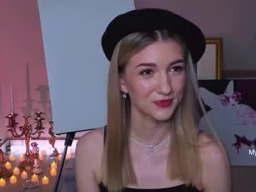 delcieodoherty — Hello guys Im Adla | ITS DRAWING SHOW | !! GOAL: ride a pillow #blonde #teen #18 #smalltits #lovense [30 tokens remaining]