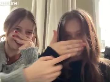 Try our girls live displays and explore the company of endless strippers, with beautiful physiques, vibrating toys and more.