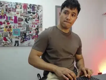 denizer_healer — Show cock  #new #bigdick #latino #muscle #asian [54 tokens remaining]