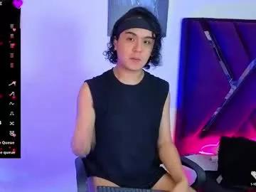 derek_greyy_ from Chaturbate is Freechat