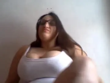 diamond_tease — Take Off Shirt  #bigboobs  PRIVATE IS OPEN ;) [700 tokens remaining]