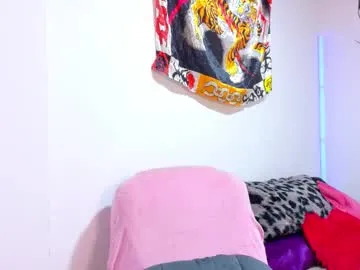 dollmeow — Tease dance  [69 tokens left]  I'm back, join me on my first day as an independent moldel yeiii     #anal #goth #bigass #latina #new