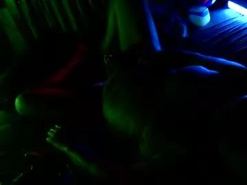 Try our girls live displays and explore the company of endless strippers, with beautiful physiques, vibrating toys and more.